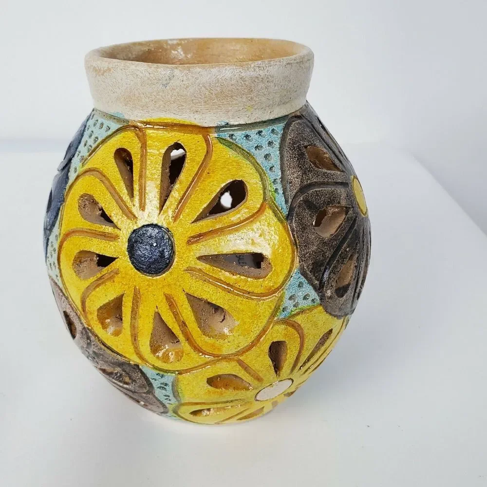 Hand Painted Art Pottery Vase Yellow Cut Out Floral Design‎ 6